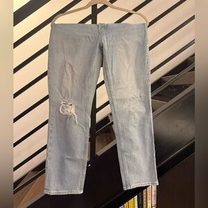 GAP Women’s Light Blue Straight Jeans